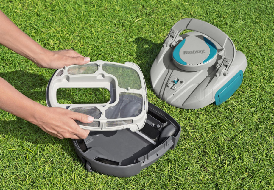     Bestway 58864 AquaTronix G100 Robotic Pool Vacuum