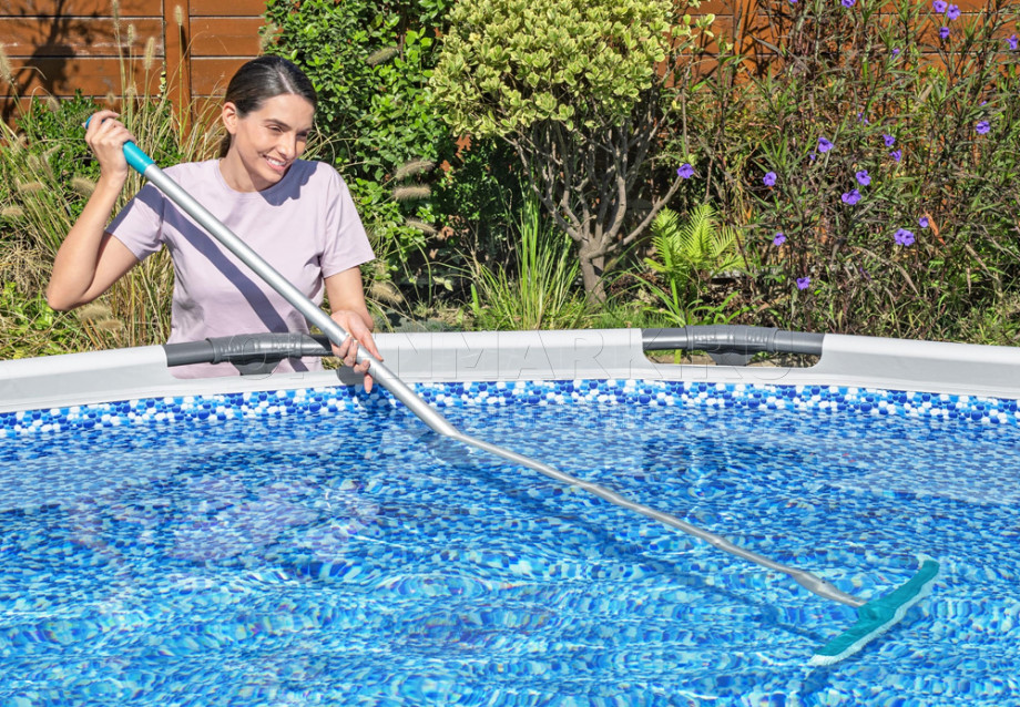 Набор для чистки бассейнов Bestway 58831 AquaSurge Pool Maintenance Kit