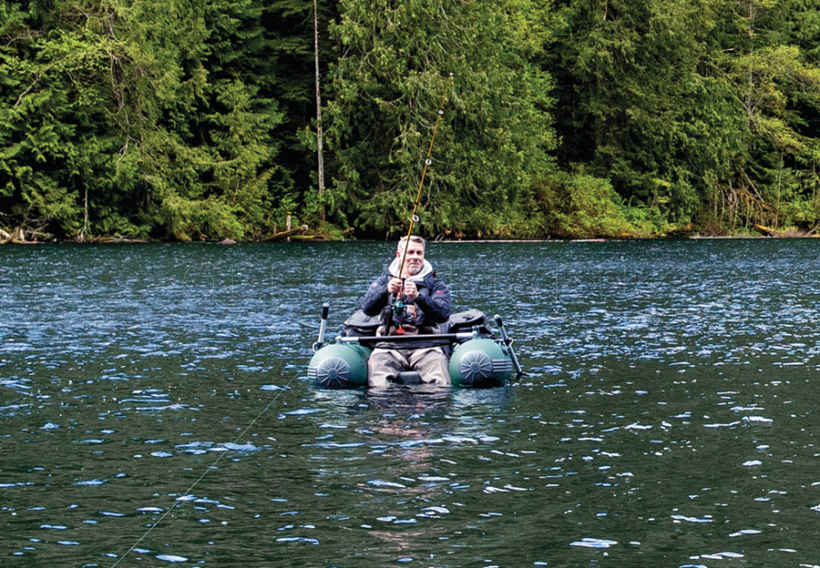    Intex 68381NP Big Catch PRO +    